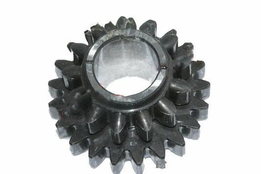 Steel reverse gear wheel with central hole and serrated teeth