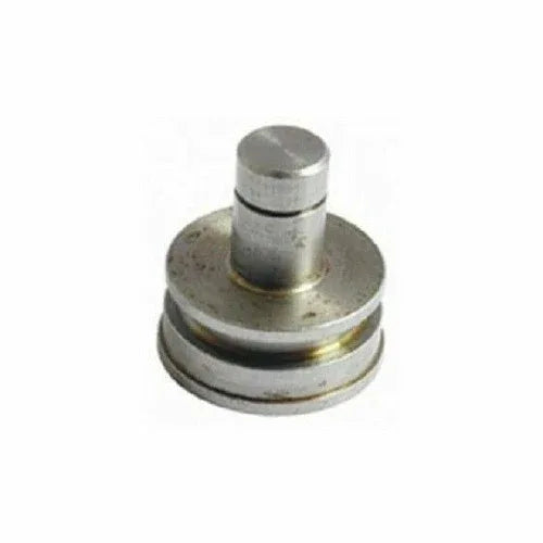 Hydraulic valve chamber for Massey Ferguson tractor tractors, metal construction, compact and durable design