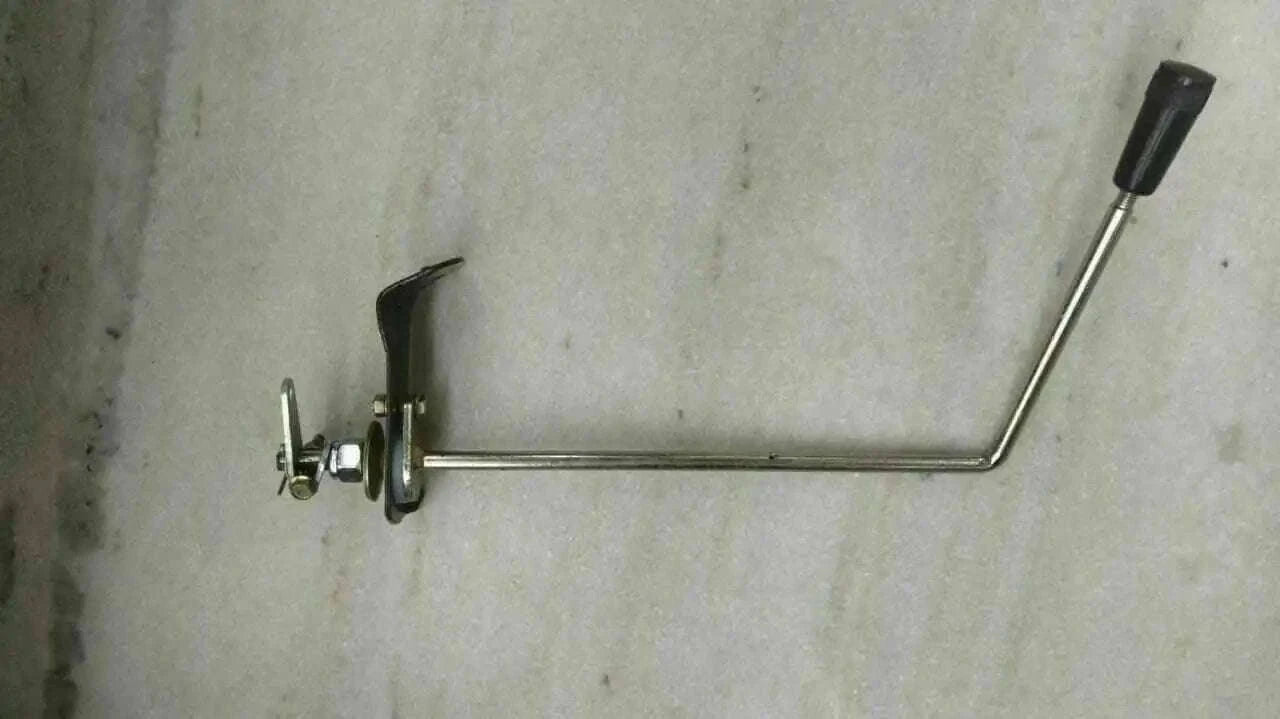 Massey throttle control for models 35, 135, 240, 245, 250, 165, 175, 185, 265