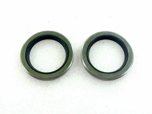 Front wheel hub seal set with two round rubber seals and metal rings