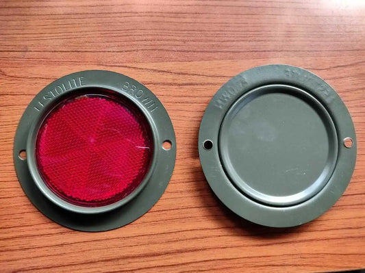 Red rear reflector assembly, round with gray housing and red lens