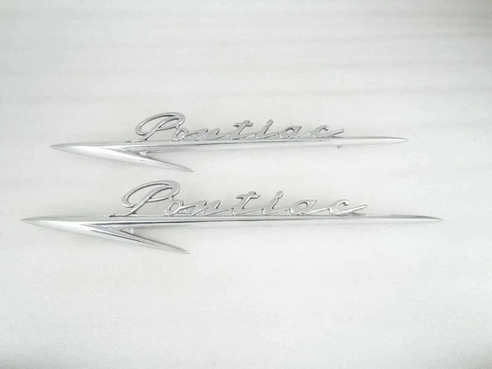 PONTIAC SCRIPTED POLISHED ALLOY BADGES (PAIR) - StellerGear
