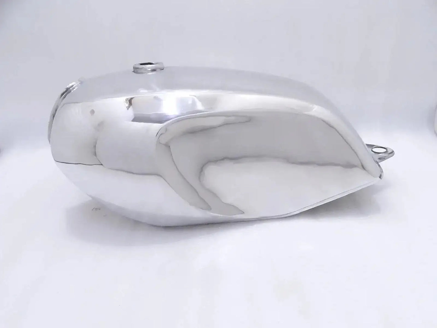 YAMAHA RD 350 LC ALLOY PETROL TANK 1980's - StellerGear