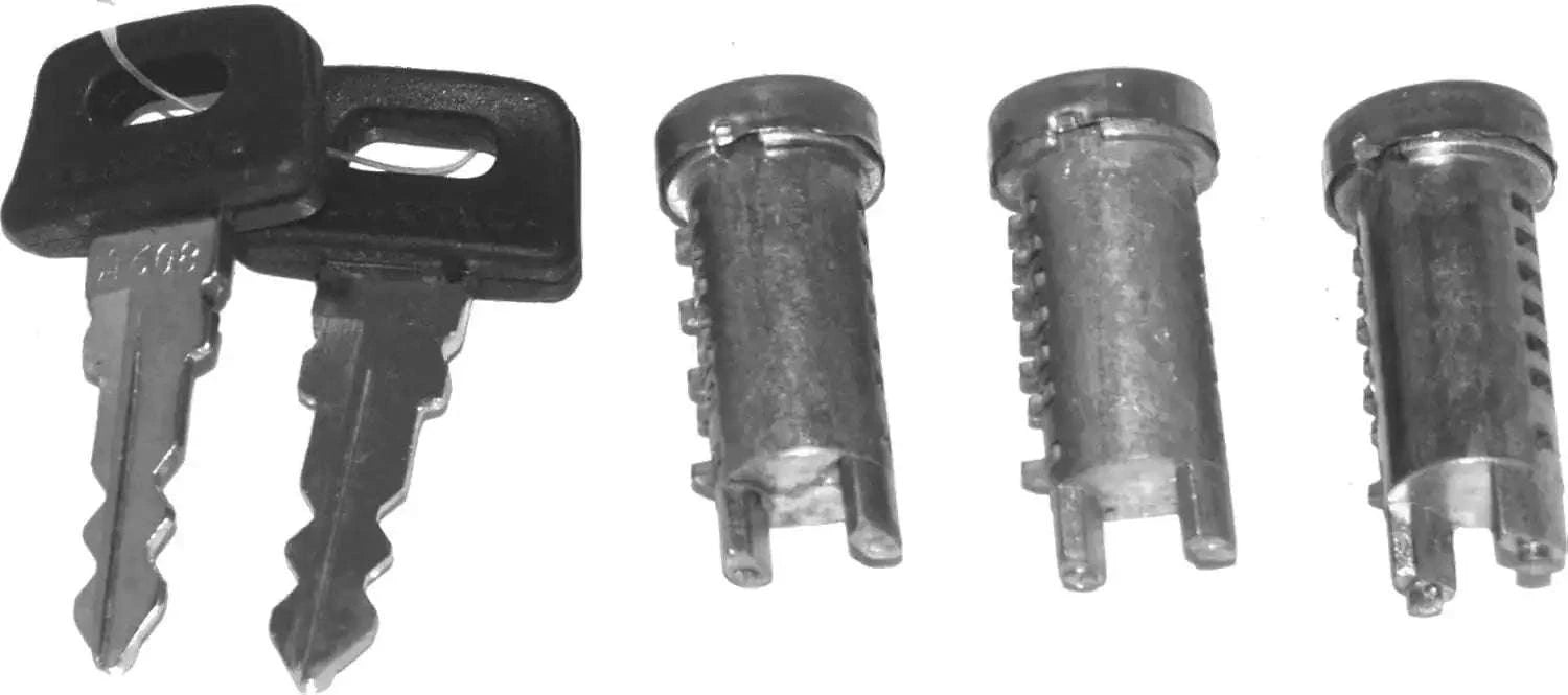 Key tumbler barrel lock set with keys and three metal lock cylinders
