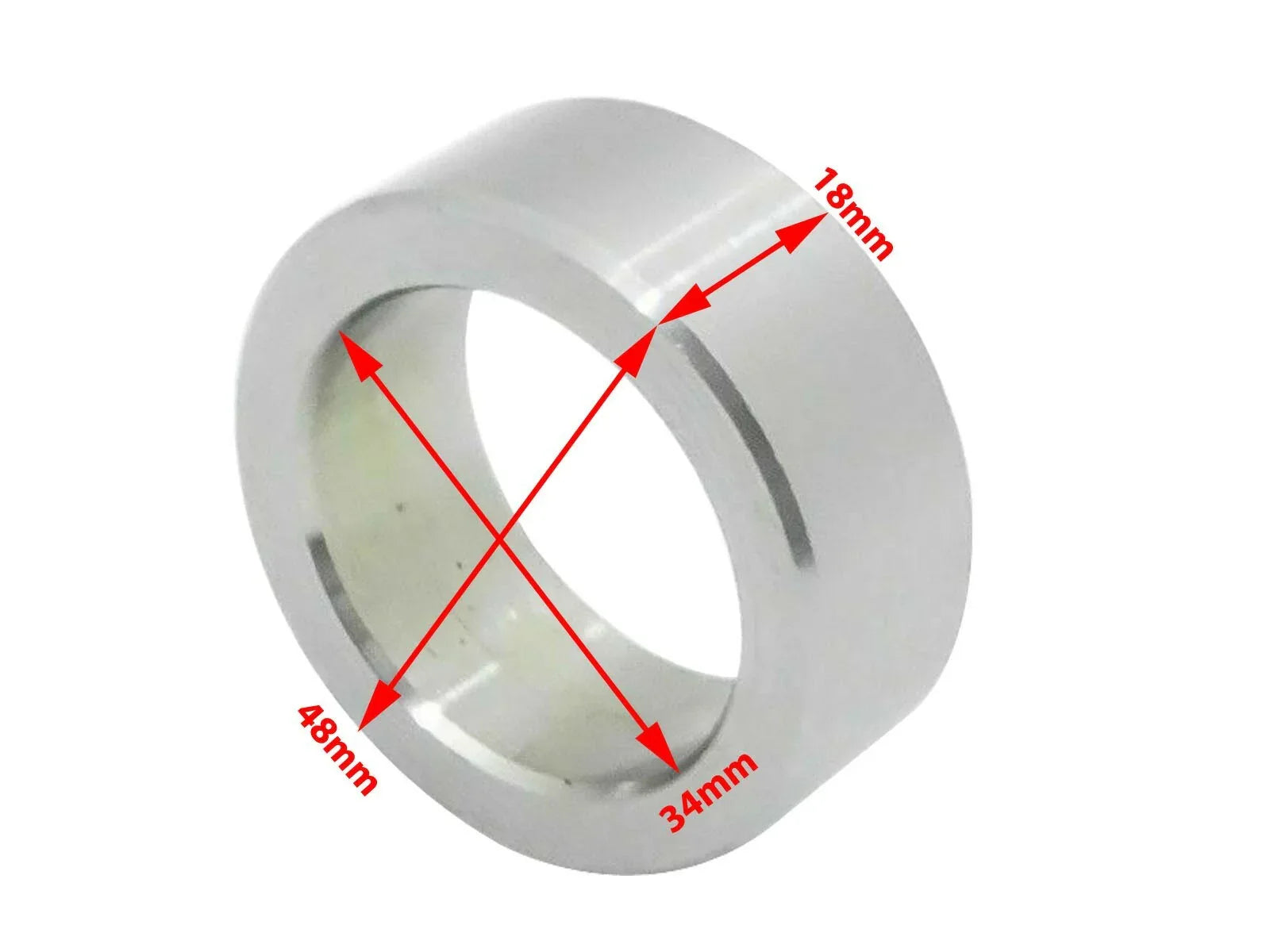 Gray metal rear axle cone bushing with 18mm, 34mm, 8mm measurements marked