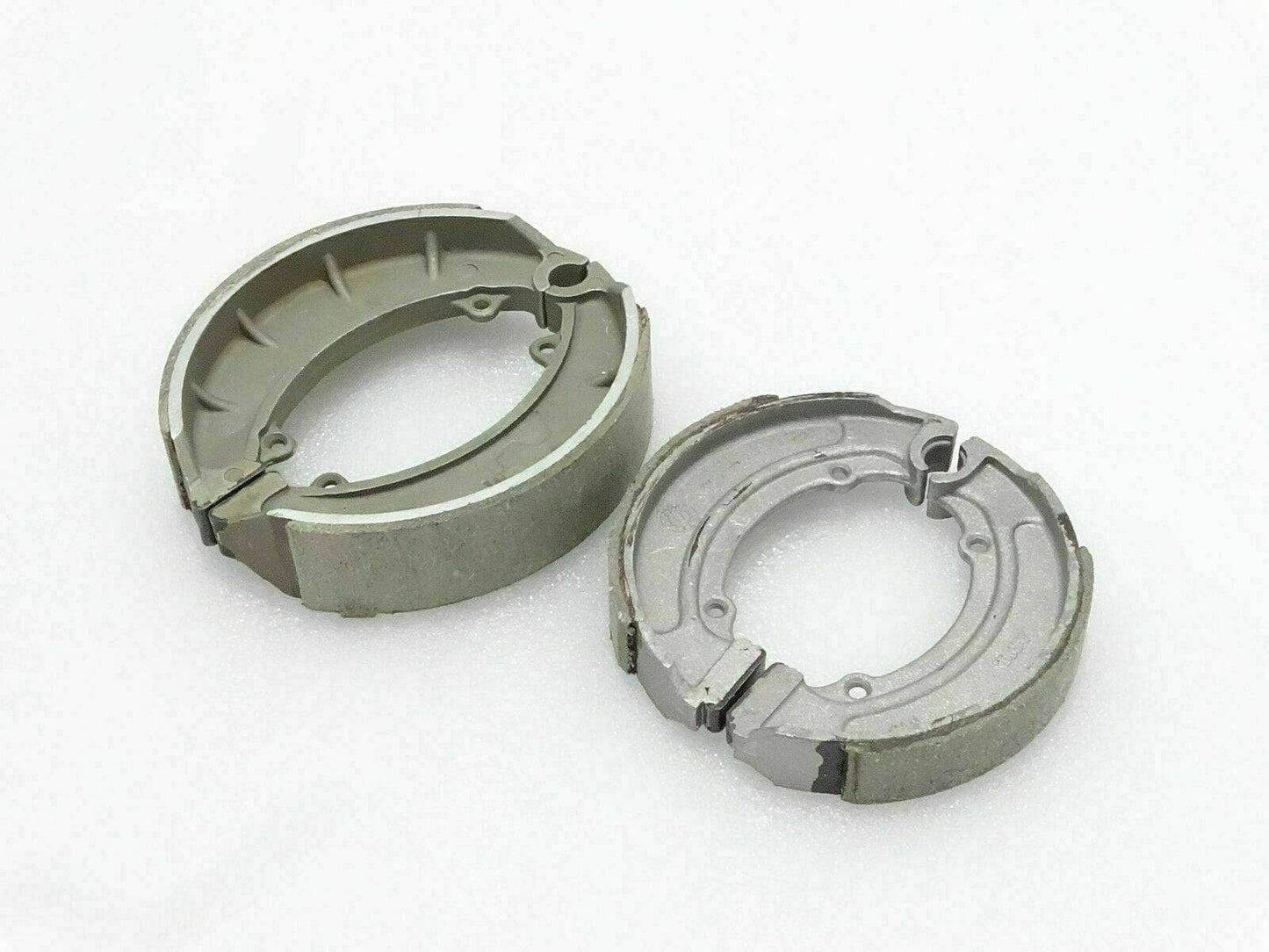 Royal Enfield 350 500 brake shoe pair made for reliable stopping power