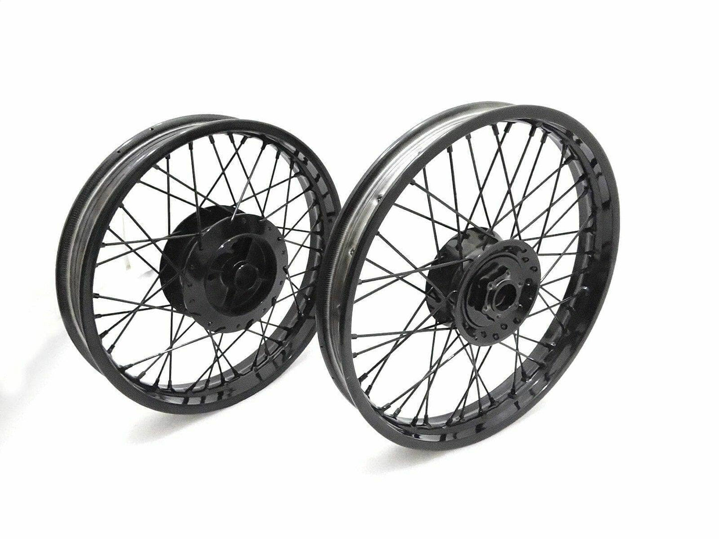 Royal Enfield Classic C5 wheel rims set featuring durable spokes and sleek black finish