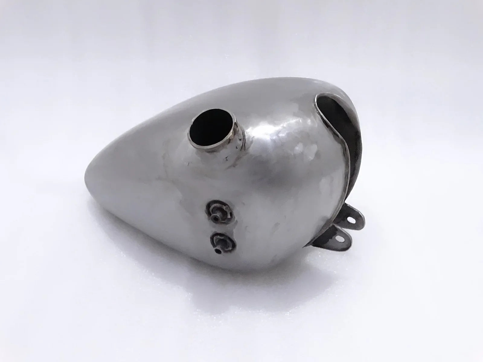 Velocette Thruxton Clubman 500cc Raw Petrol Tank+Cap - StellerGear