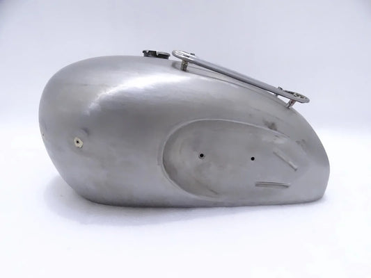 TRIUMPH T100 PETROL TANK (REPRODUCTION) - StellerGear