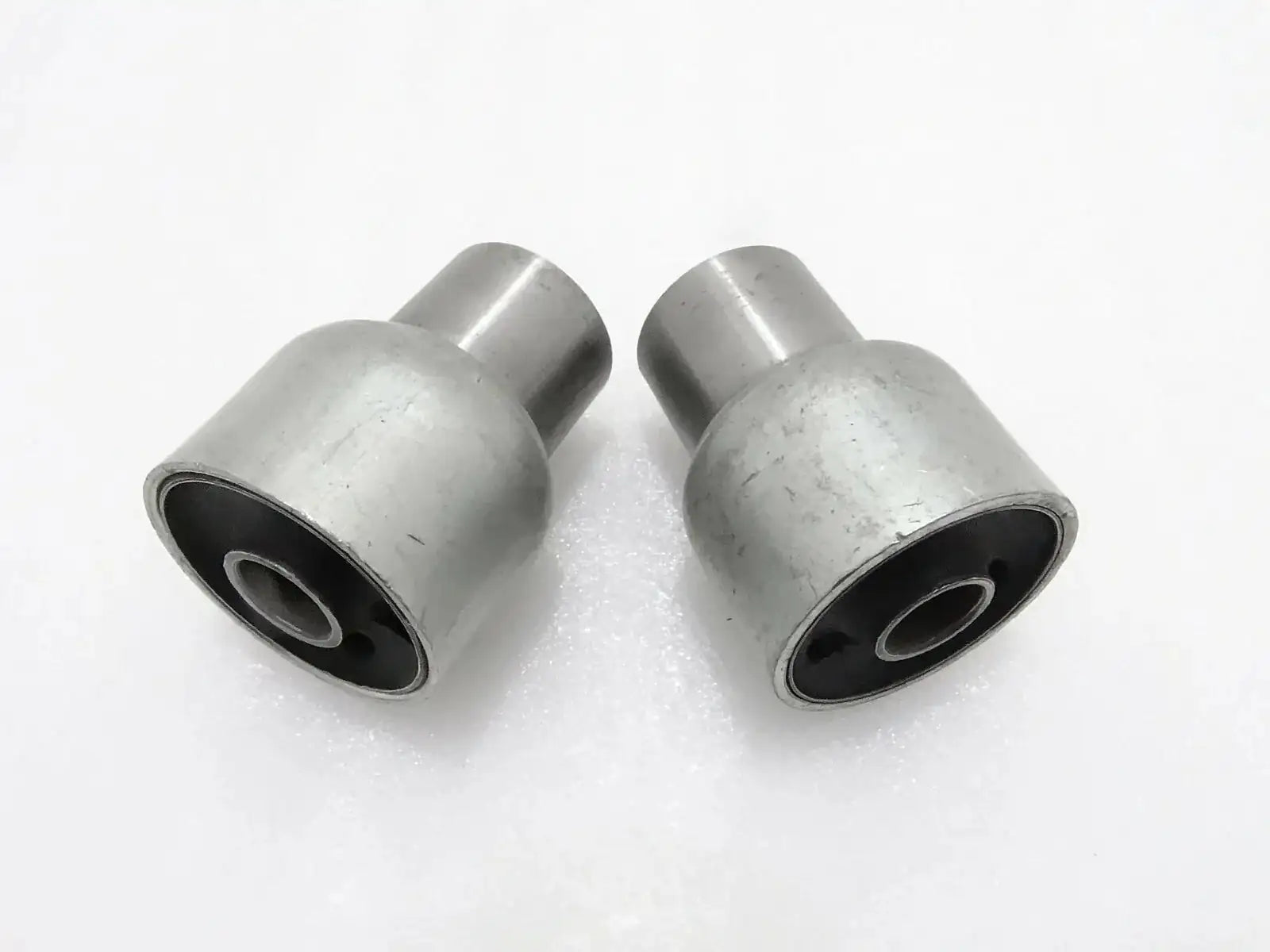 LAMBRETTA SIL ENGINE MOUNTING BUSH SET GP/TV/LI/SX - StellerGear