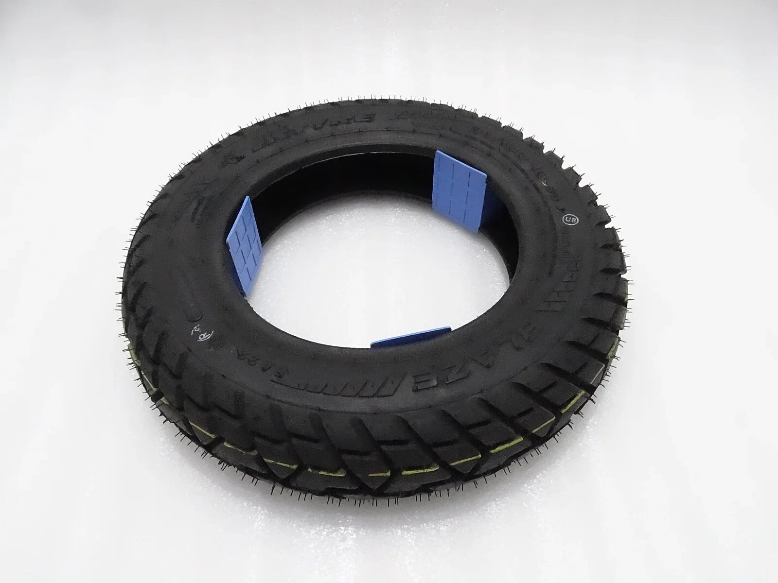 Vespa Scooter Tubeless Tyre Size (90 100-10) - StellerGear