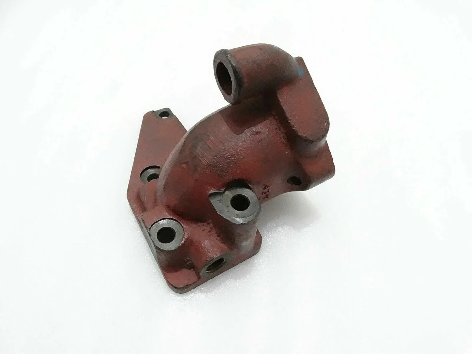 Massey Ferguson Thermostat Housing MF 35, 135, 240, 550 - StellerGear