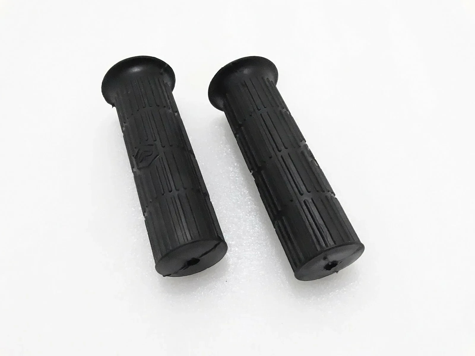 VESPA RUBBER HAND/HANDLE GRIP PAIR PX/PE/LML/STAR/STELLA - StellerGear