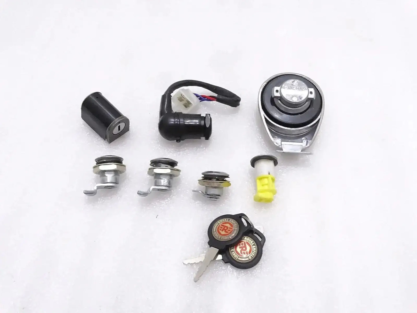 ROYAL ENFIELD CLASSIC C5 500cc UCE MODEL COMPLETE LOCK SET OF 7 - StellerGear