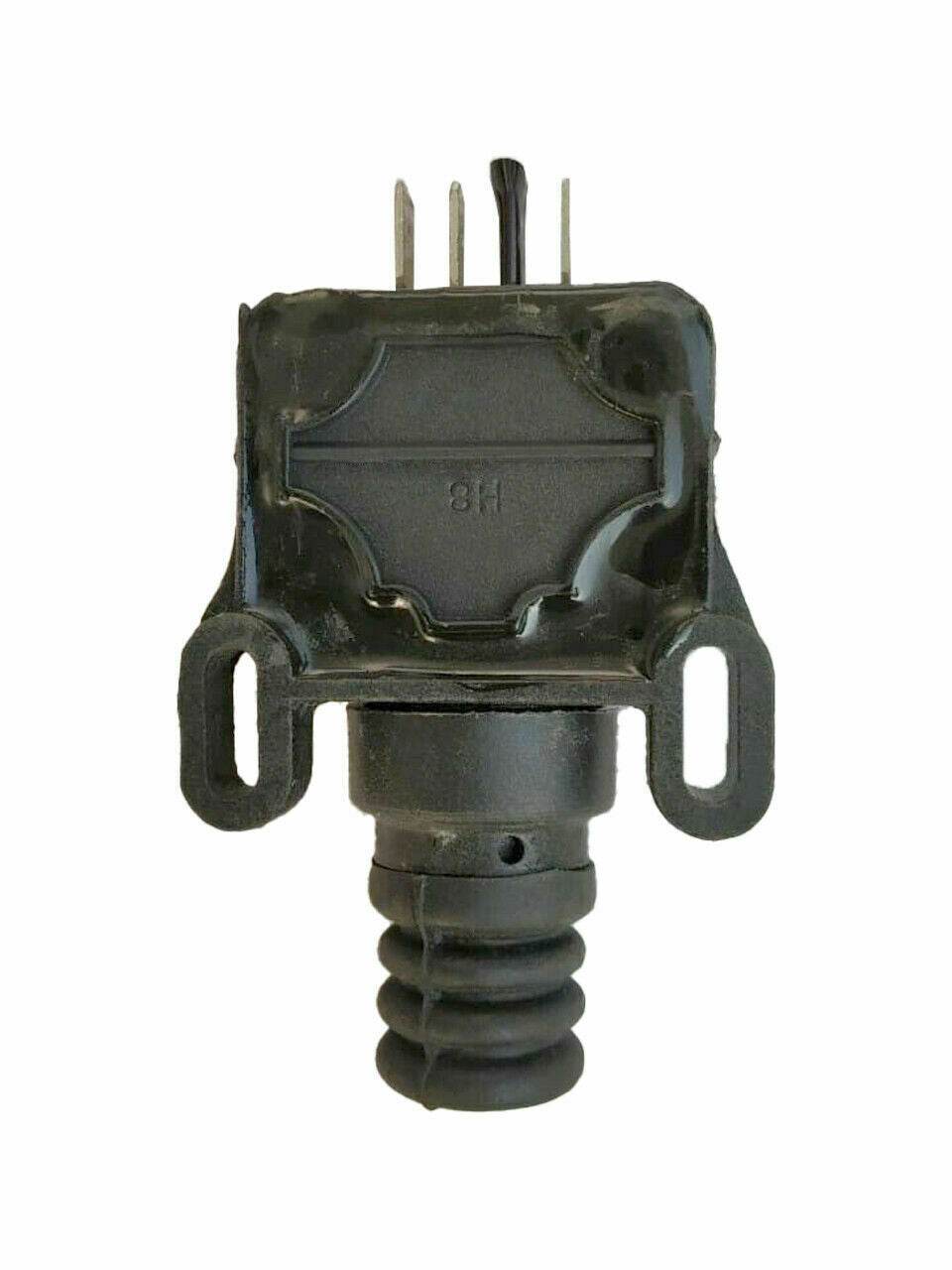 MAHINDRA TRACTOR PTO SAFETY SWITCH 000013058P05 / 000013058P04 - StellerGear