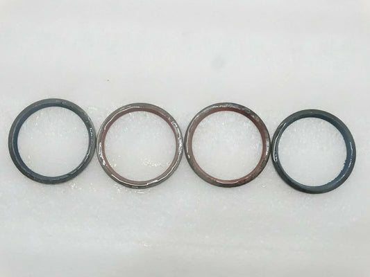 Set of 4 rubber seal rings with metal outer edges, dark and brown