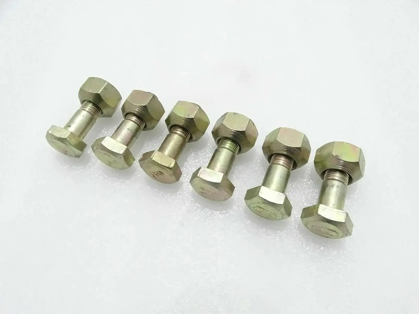 Wheel hub bolt and nut set of 6, hex-head fasteners, silver hardware
