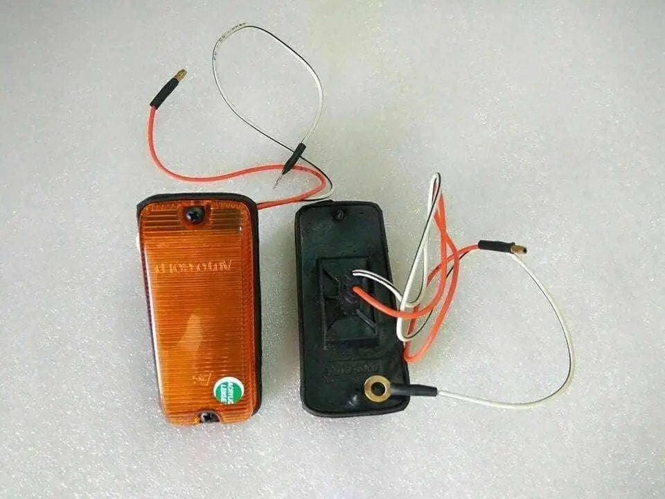 Suzuki Samurai Turn Light Indicator for SJ410, Jimny - StellerGear