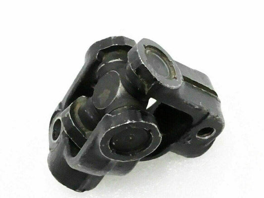 Suzuki Samurai steering cross joint for enhanced drivetrain performance