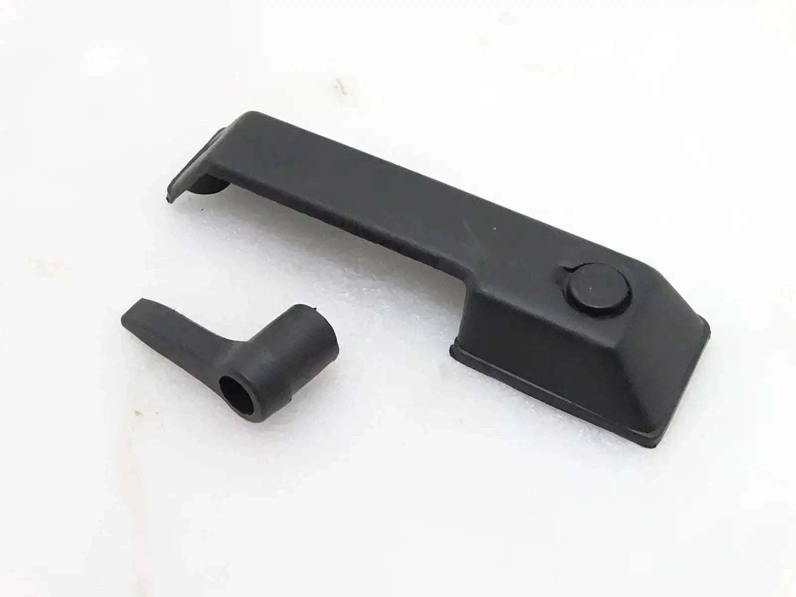 Suzuki SJ410 SJ413 Samurai Sierra Gypsy rear tailgate handle cover