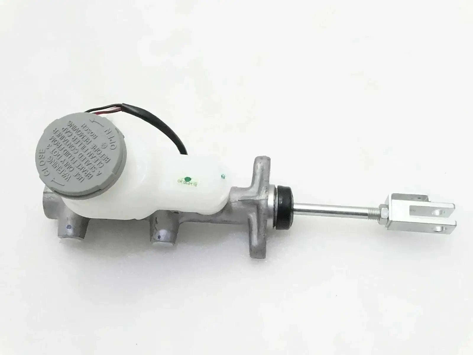 SUZUKI SJ413 SJ410 Samurai Gypsy Brake Master Cylinder