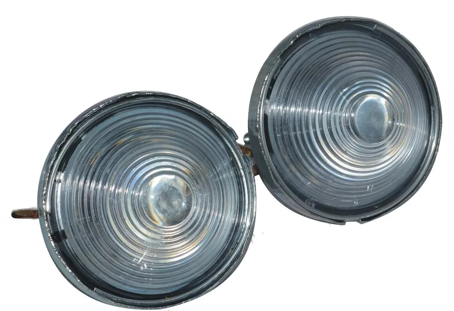 Combination parking or turn signal light replacement, durable plastic, 2 inches in diameter for vehicle signaling