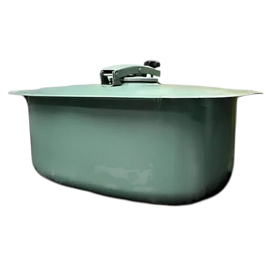 Vespa gas tank for motorcycles and scooters in green, durable design for optimal fuel storage