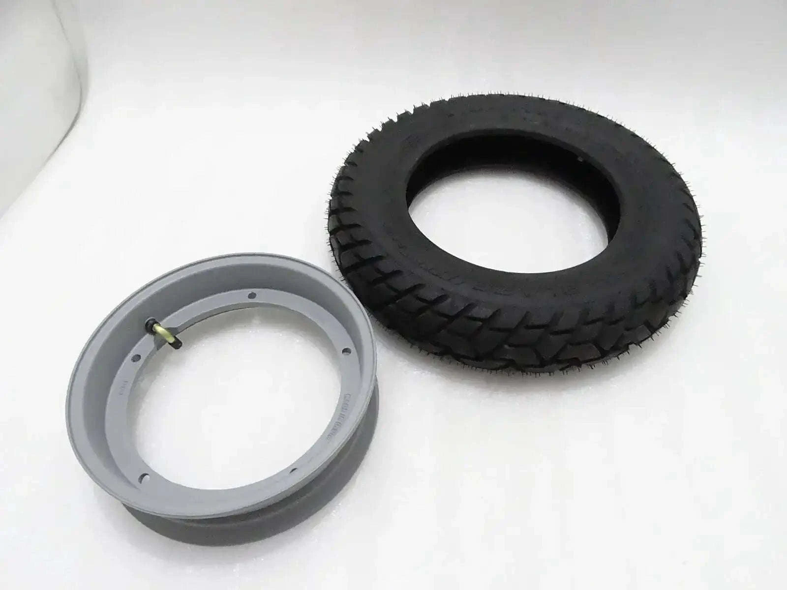 VESPA SCOOTER TUBELESS TYRE SIZE (90/100-10) WITH RIM - StellerGear