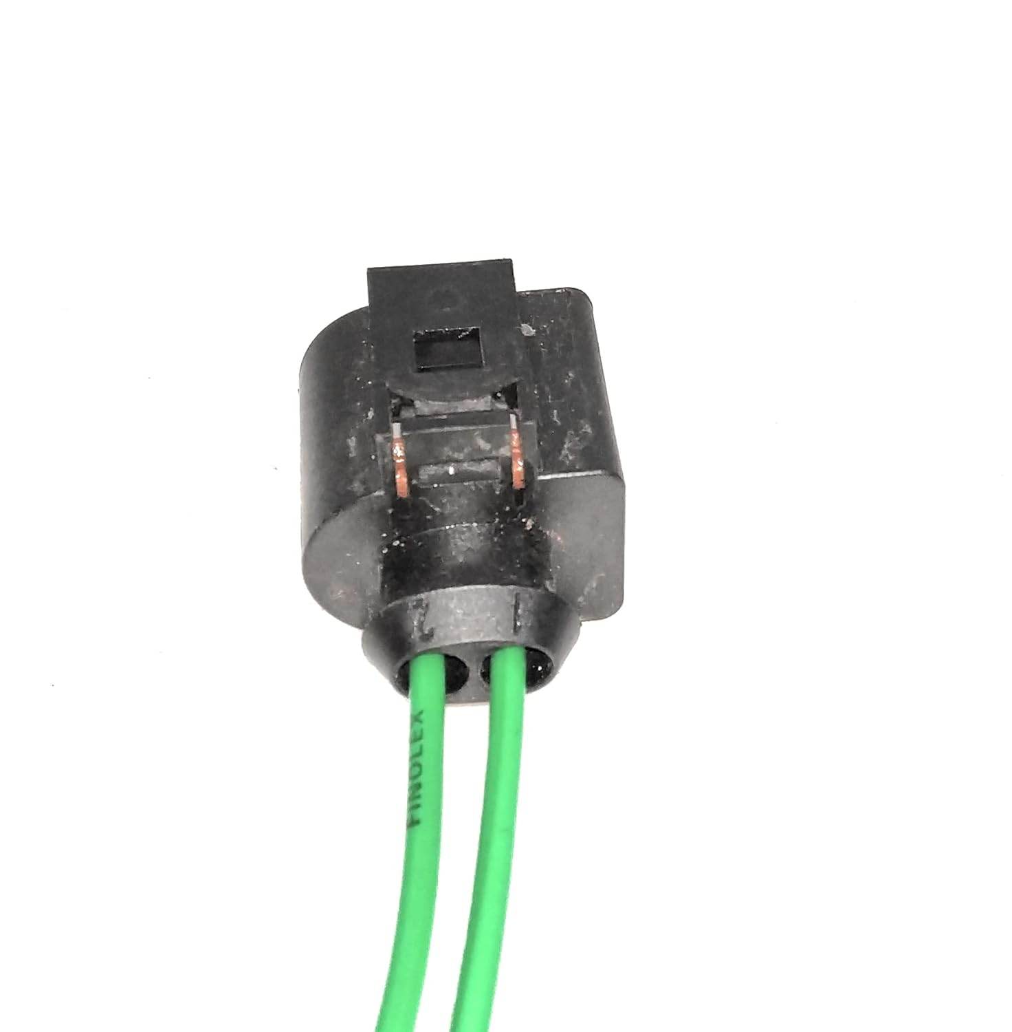 Volkswagen Vento fuel injector harness with durable connectors and green wiring for reliable engine performance
