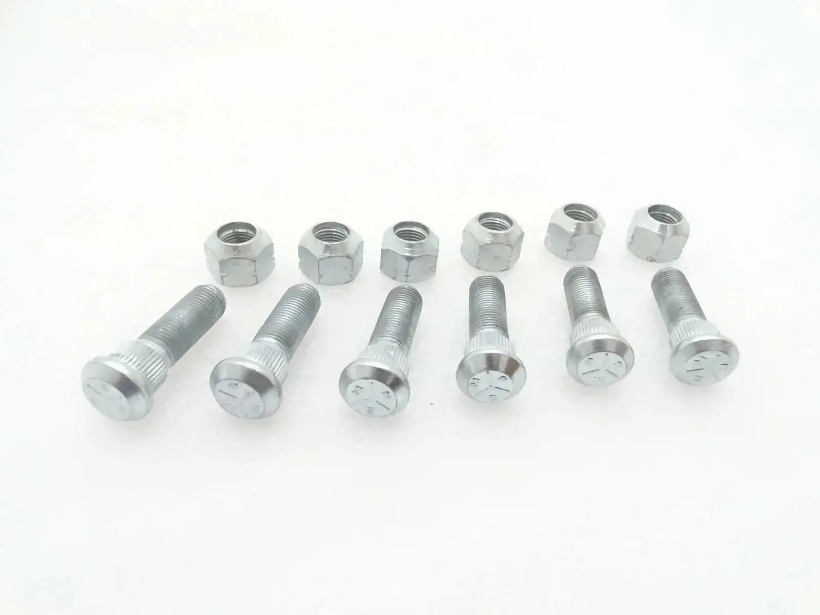 Front wheel hub bolts and nuts set of 6, silver steel hardware