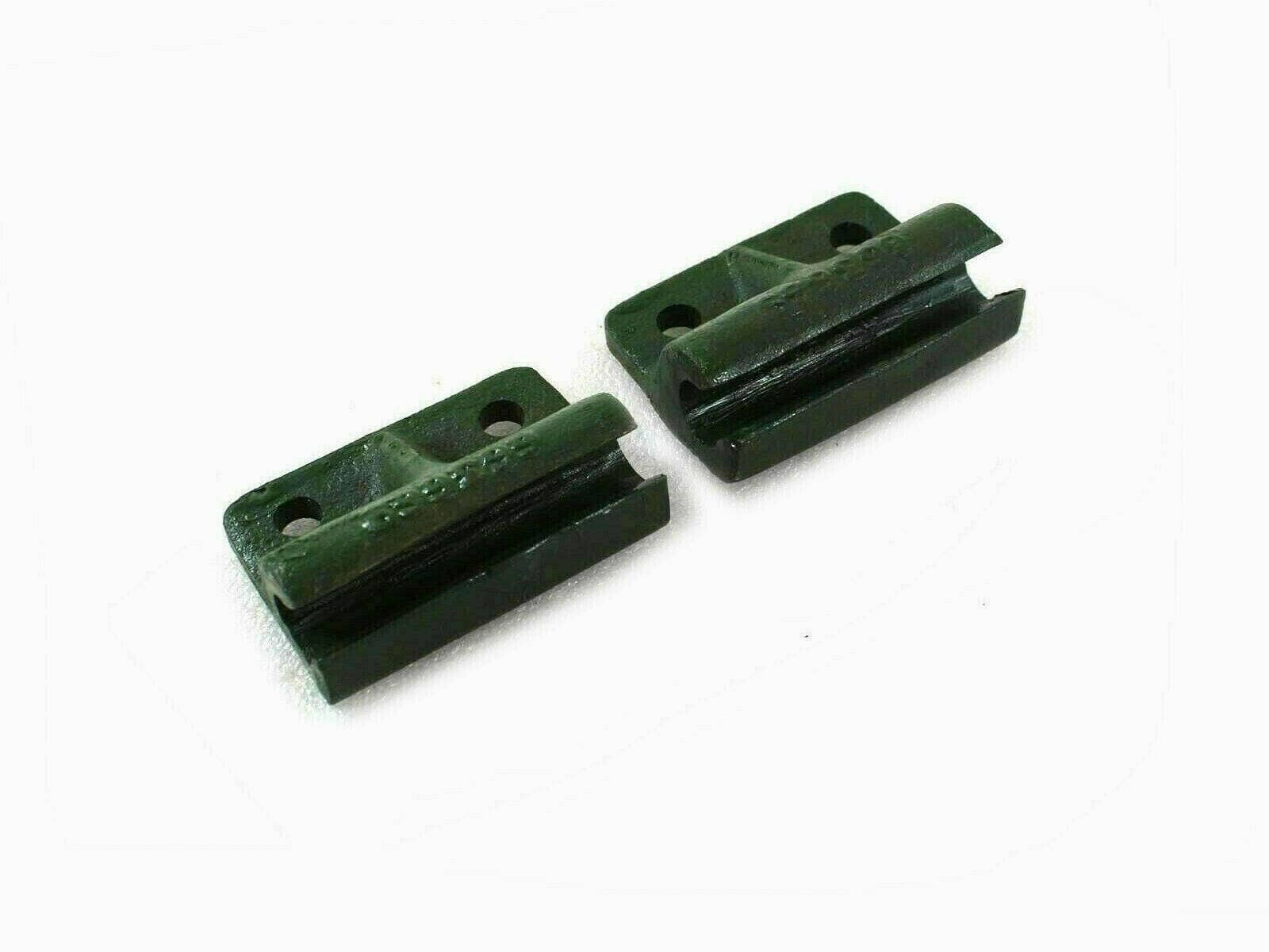 Willys Jeep tailgate hinges in green for durable door support