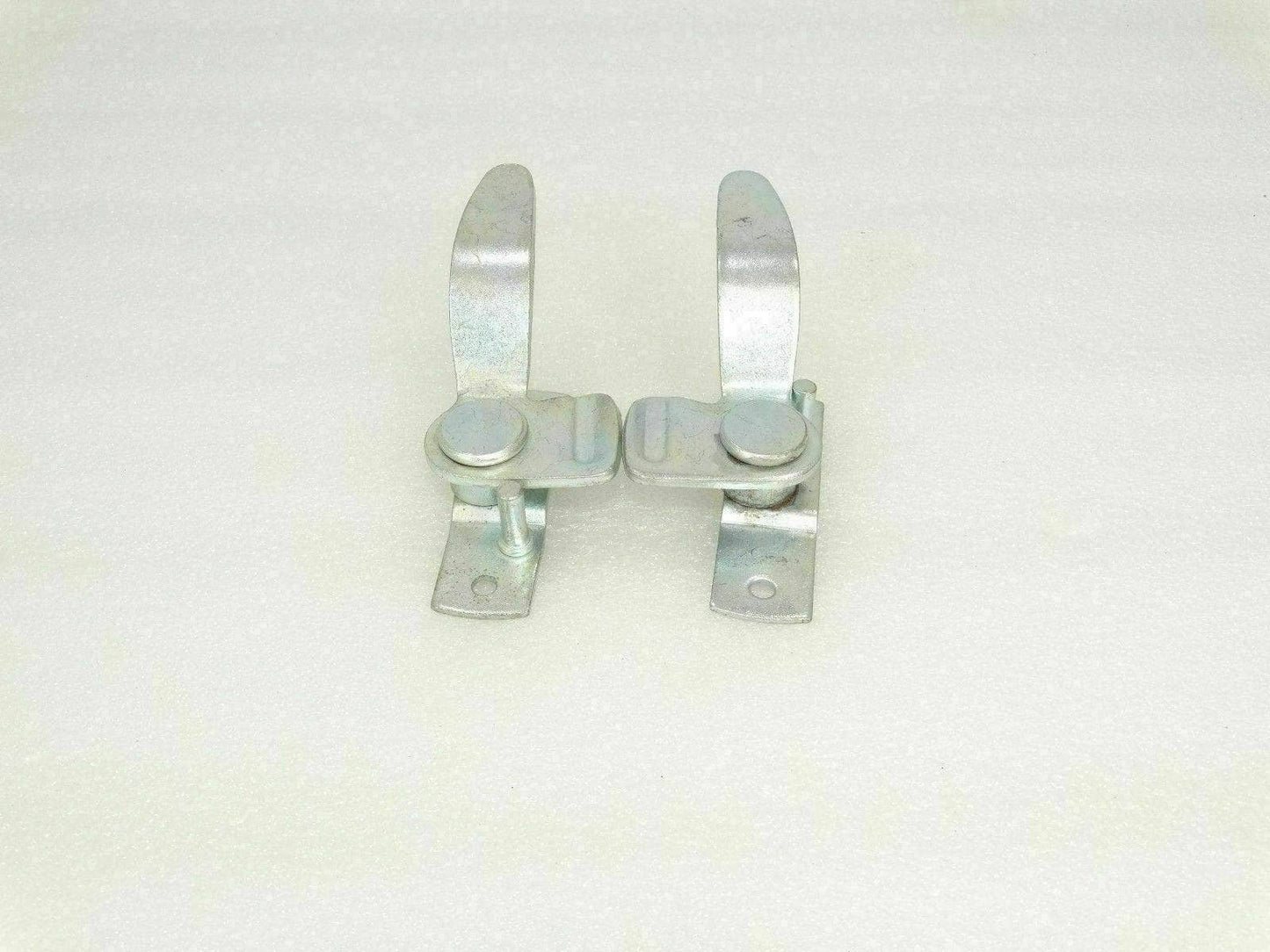 Willys Jeep windshield latch for securing windshield to frame with durable metal design